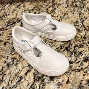 Girls white leather sneakers